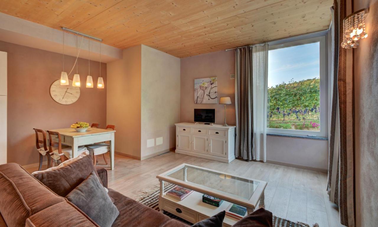 La Rosa Gialla Bio Apartments & Rooms Бароло Экстерьер фото