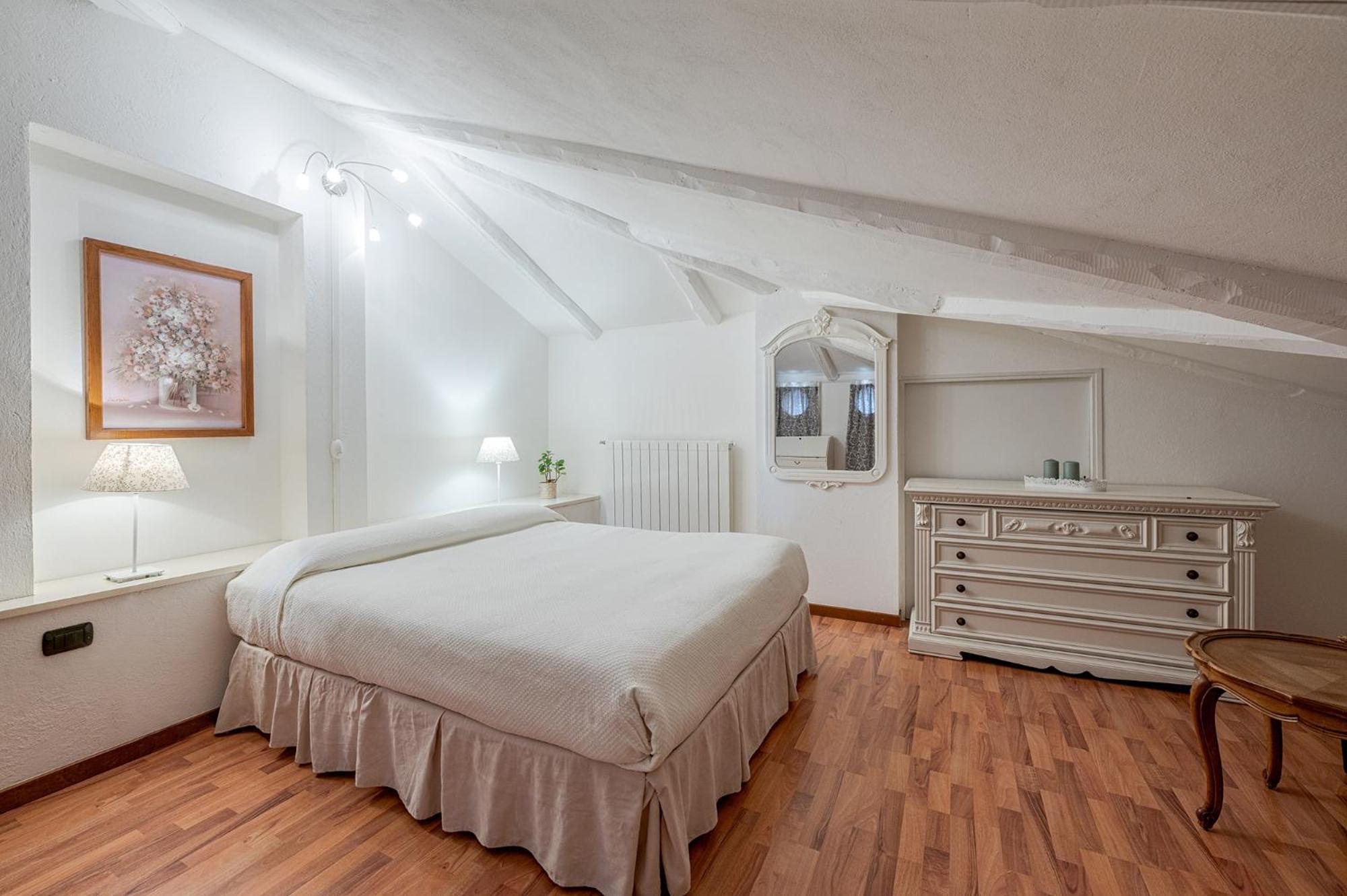La Rosa Gialla Bio Apartments & Rooms Бароло Экстерьер фото