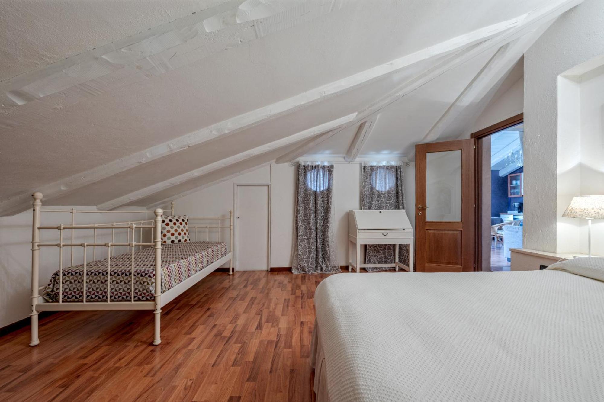 La Rosa Gialla Bio Apartments & Rooms Бароло Экстерьер фото